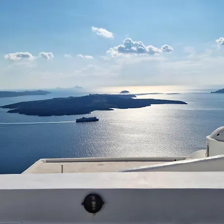 Karpimo Horizon - Caldera Sunset View - Private Hot Tub - Firostefani * フィロステファニ