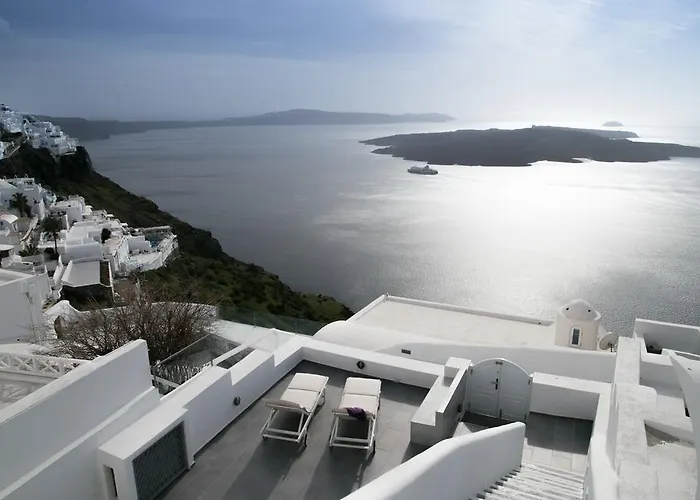 فيلة Karpimo Horizon - Caldera Sunset View - Private Hot Tub - فِروستيفاني