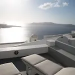 Βίλα Karpimo Horizon - Caldera Sunset View - Private Hot Tub -