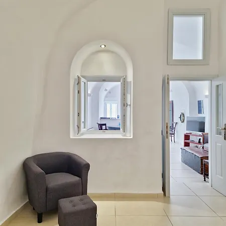 Karpimo Horizon - Caldera Sunset View - Private Hot Tub - Firostefani * Firostefani