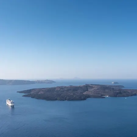 Karpimo Horizon - Caldera Sunset View - Private Hot Tub - Firostefani