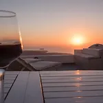 Karpimo Horizon - Caldera Sunset View - Private Hot Tub - *
