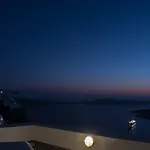 Karpimo Horizon - Caldera Sunset View - Private Hot Tub -