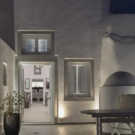 Dimitrios Cave House