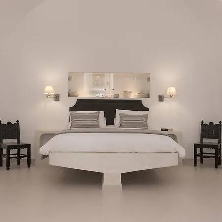 Dimitrios Cave House * Firostefani