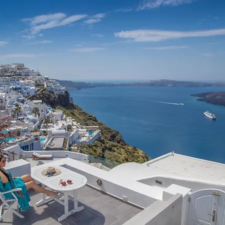 Karpimo Horizon - Caldera View With Private Hot Tub Firostefani