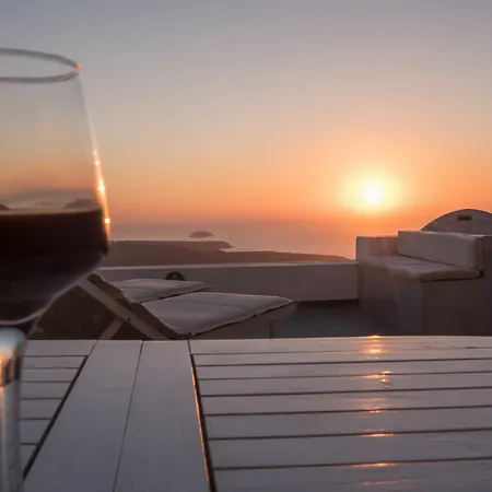 Karpimo Horizon - Caldera View With Private Hot Tub Villa