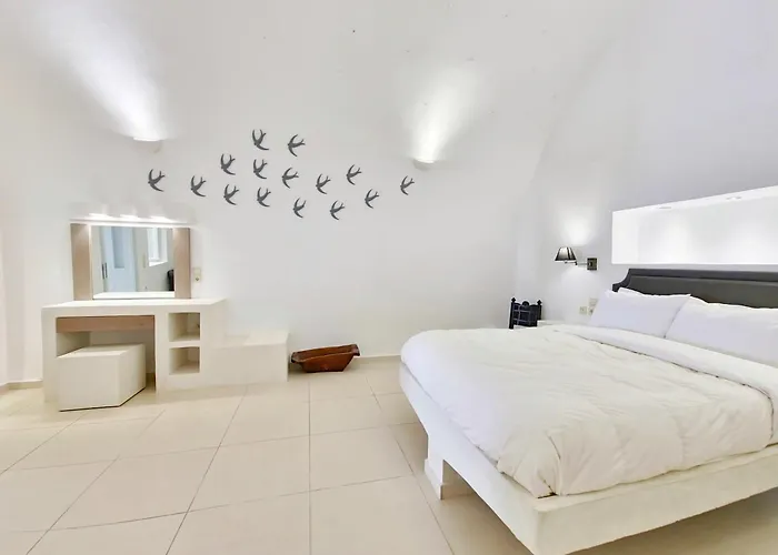 Karpimo Horizon - Caldera Sunset View - Private Hot Tub - Фиростефани