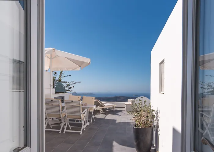 Karpimo Horizon - Caldera Sunset View - Private Hot Tub - Фиростефани